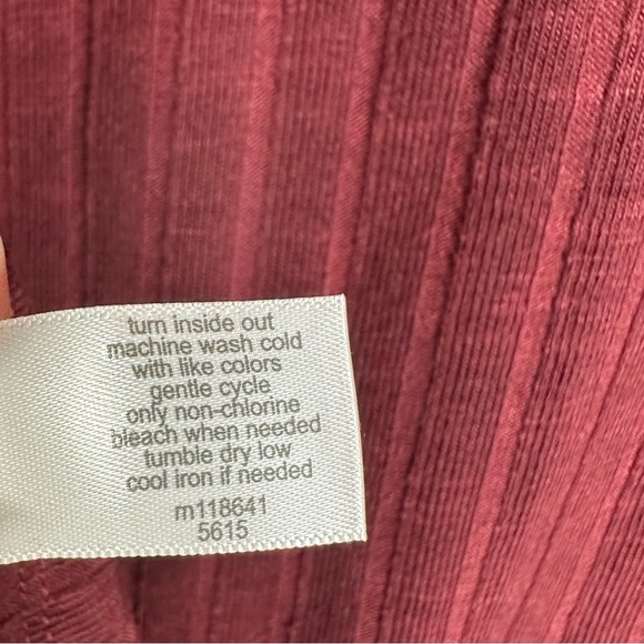 Lane Bryant Burgundy Ribbed Knit Tank Top NWT - Picture 6 of 6